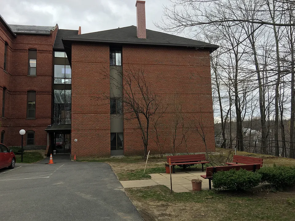 Newmarket House