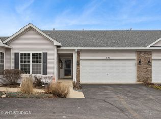 640 S Empire Way, Romeoville, IL 60446