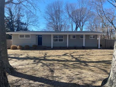 58 N Howells Point Road, Bellport, NY, 11713