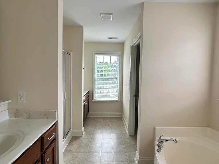 4612 Cottendale Dr — Photo 21