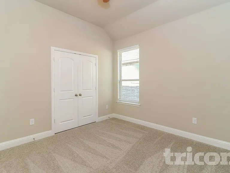 133 Constitution Dr — Photo 12