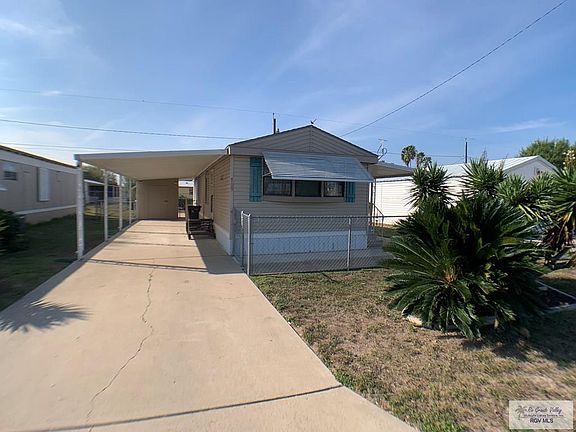 3rd image of 709 E Palmera Dr