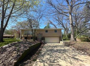 1039 W Wonderview Dr, Dunlap, IL 61525