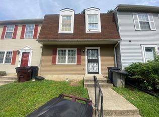 5924 Beacon Hill Pl, Capitol Heights, MD 20743