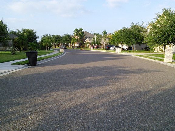 5th image of 10601 N 25th St