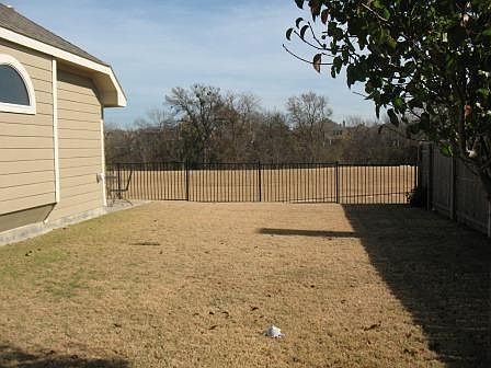 3rd image of 5301 Centeridge Ln