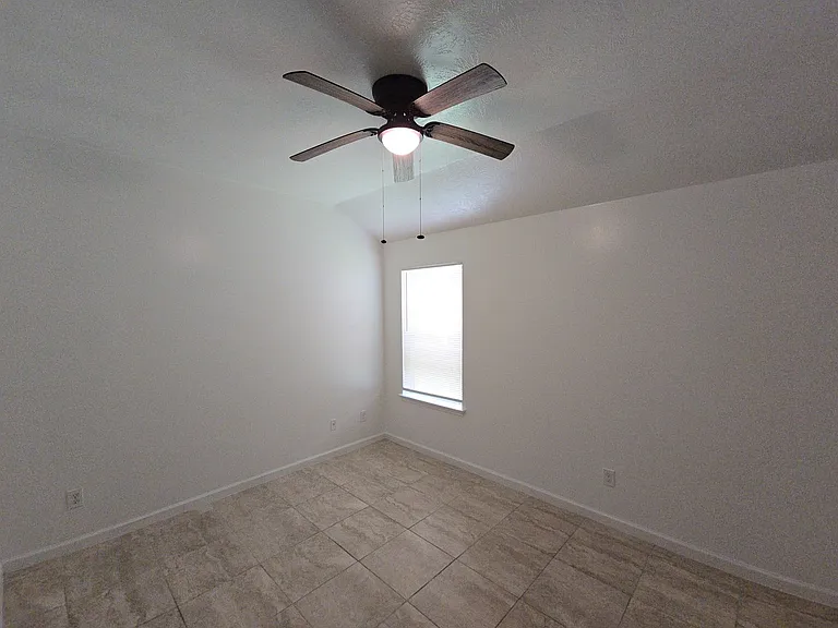 1306 Squire Dr — Photo 13