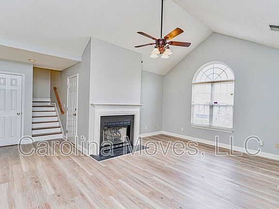 3rd image of 47 Staffordshire Way