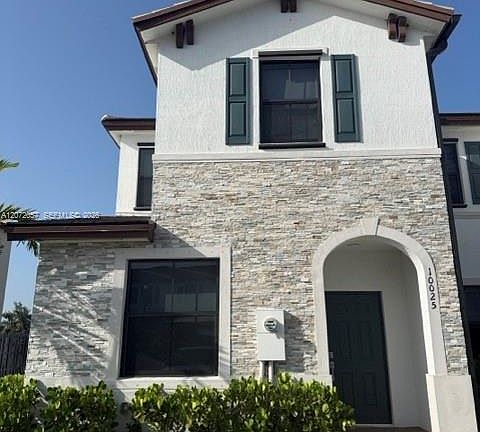 3rd image of 10025 SW 228th Ter #10025