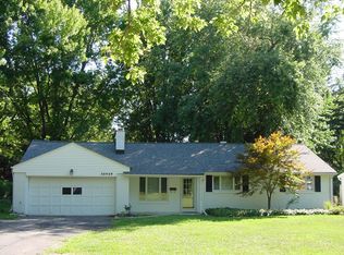 30429 Lake Rd, Bay Village, OH 44140