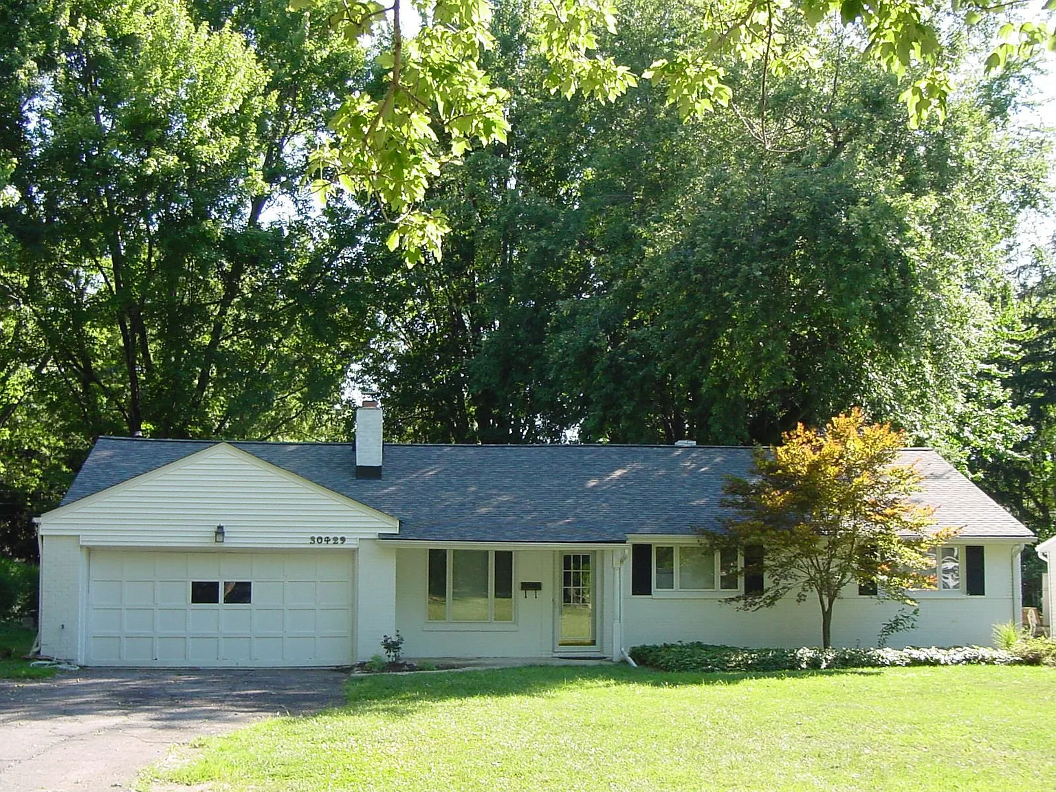 30429 Lake Rd photo 1