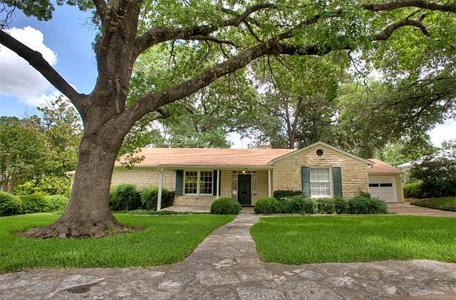 1st image of 2001 Vista Ln