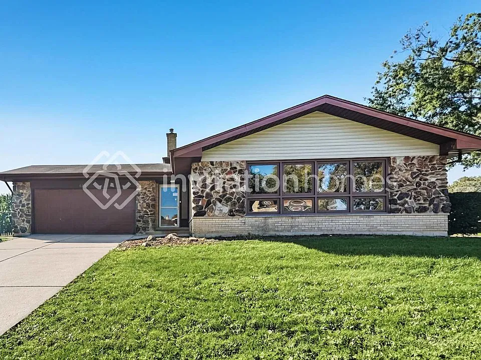 635 Lamorak Dr