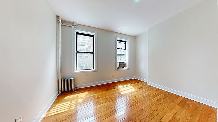 1st image of 642 E 14th St APT 8