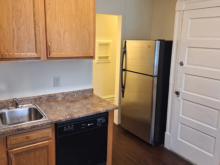 4855 Northland Ave #1 — Photo 6