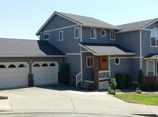 2201 NW Oxford Cir, Grants Pass, OR