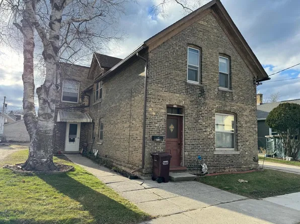 918 South 18th STREET, Manitowoc, WI 54220