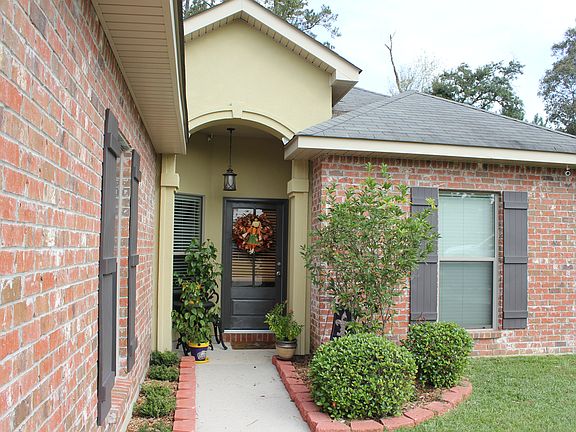 2nd image of 612 Leighton Ct