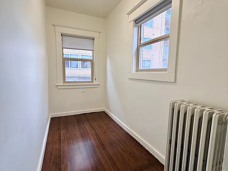 5234 University Way NE — Photo 13