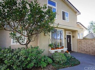 27025 Big Rapids Loop UNIT 9, Santa Clarita, CA 91354