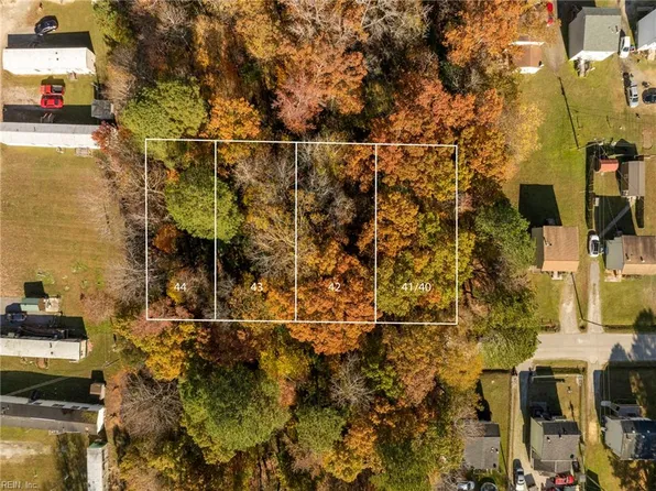 27AC Twilight St, Wakefield, VA 23888