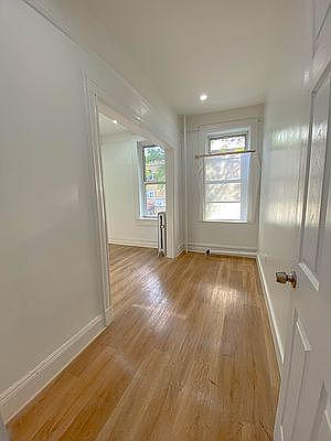 5th image of 1115 Flatbush Ave #1