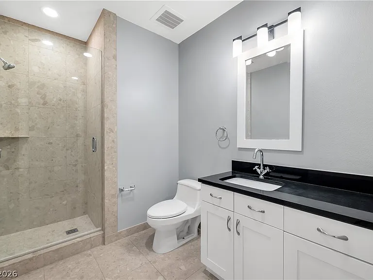 4575 Dean Martin Dr #304 — Photo 18