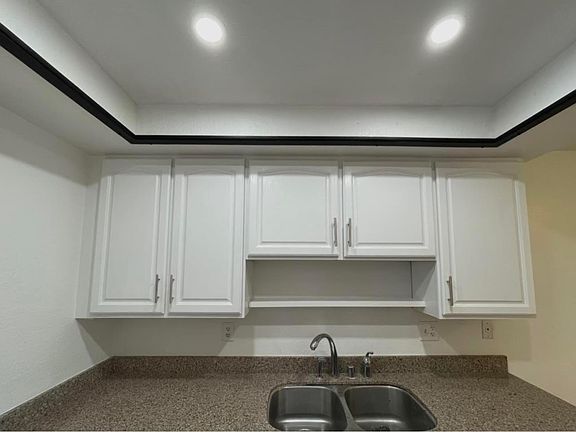 4th image of 12223 Orchid Ln APT A