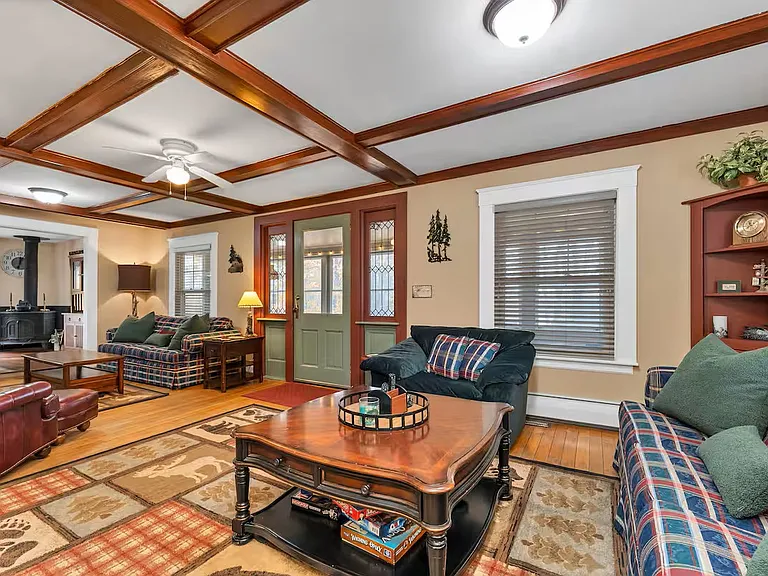 23 Red Gate Ln — Photo 11