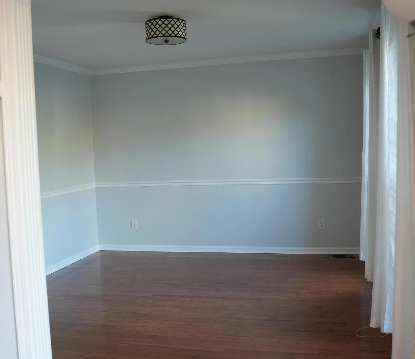 4 bed, 2.5 bath, 3148 sqft, $2,700 — Photo 3