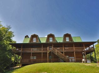 1717 Springer Rd, Sevierville, TN 37862