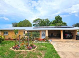 105 Wiggins Ave, Avon Park, FL 33825