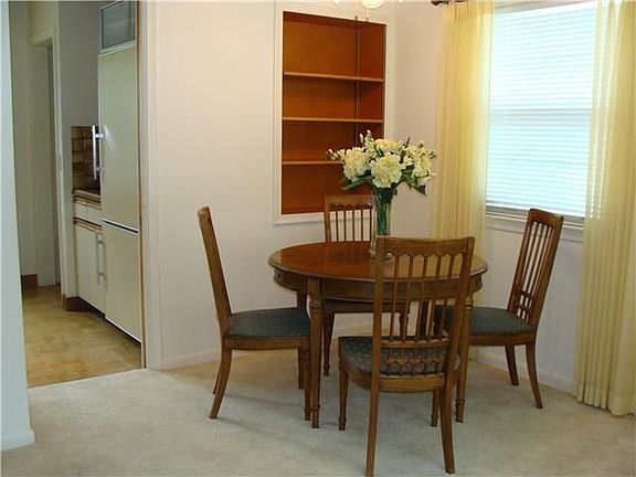 5th image of 1213 N Hayford Ave