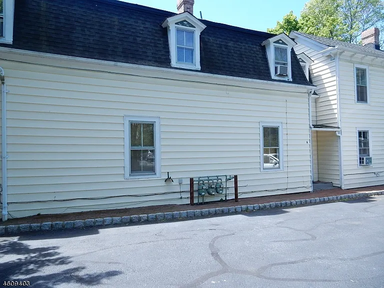 10 Church St #A — Photo 2
