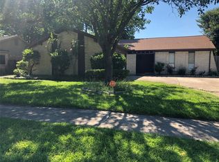 10211 Sagemark Dr, Houston, TX 77089