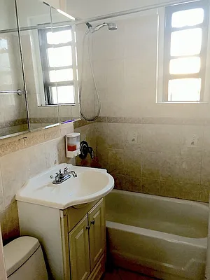 Rented by Compass | media 20