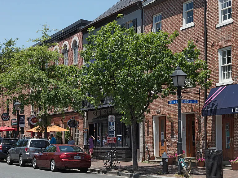 Neighborhood Shopping and Dining.