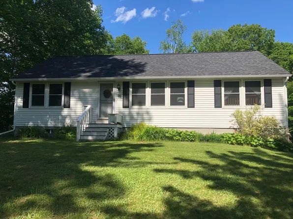 32 Ridge Road, Tilton, NH 03276
