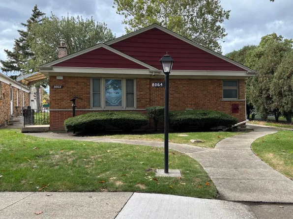 8060 Elmwood St, Skokie, IL 60077