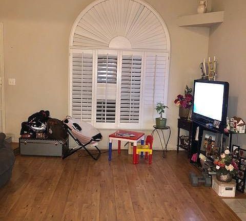 3rd image of 8096 Simone Ave