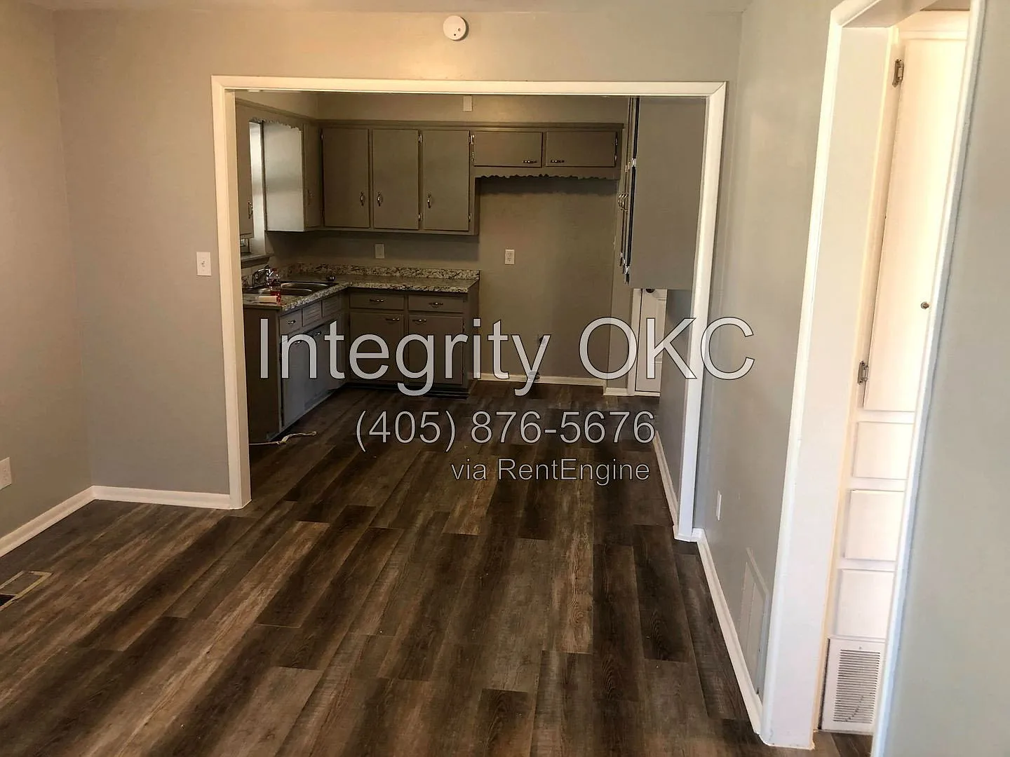2 bed, 1.0 bath, 1010 sqft, $1,050 — Photo 3