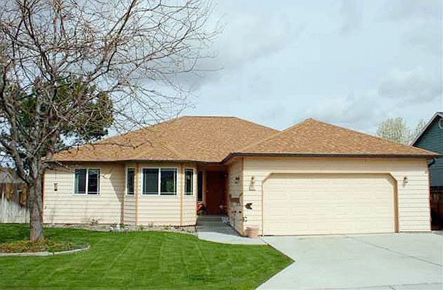 1st image of 1918 W 22nd Ave