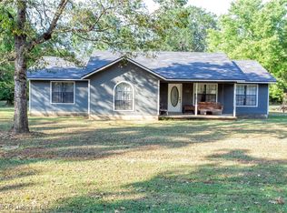 310 E Lincoln Ave, Midland, AR 72945