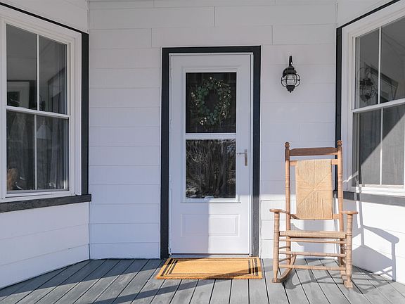 3rd image of 8 Okemo Heights