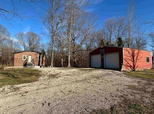 5042 State Route 69, Hawesville, KY 42348