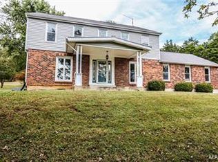 9807 Township Ln, Dittmer, MO 63023