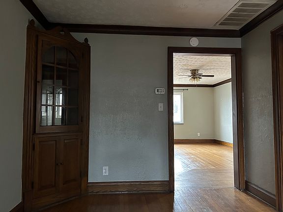 5th image of 3614 Staunton Ave SE APT 2
