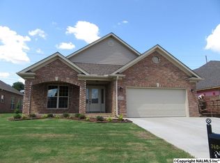 2404 Aldingham Dr SW, Decatur, AL 35603