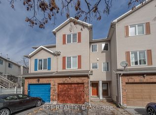 21 Provender Ave, Ottawa, ON K1K 4N3