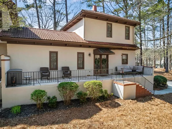 1432 Club Dr, Greensboro, GA 30642